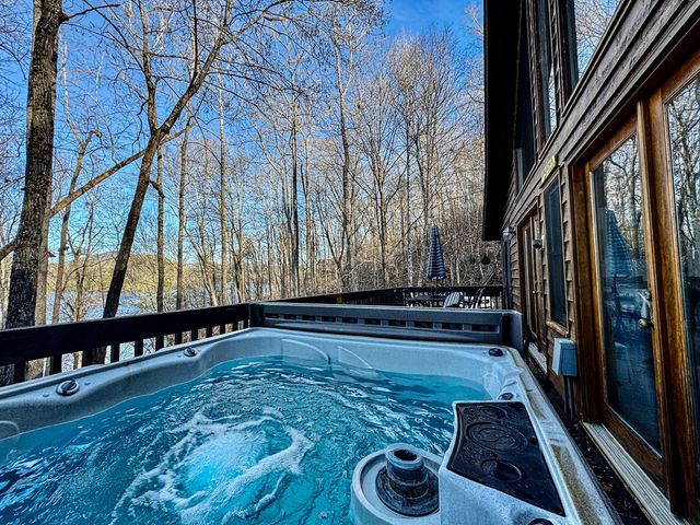 50 Lake Drive, Murphy, NC 28906