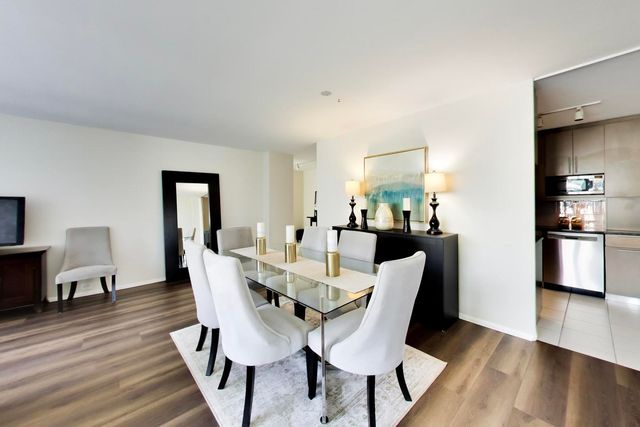 330 W Diversey Parkway 902-04, Chicago, IL 60657