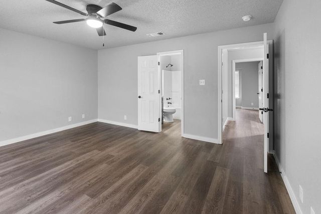 705 W Crawford Street 709, Denison, TX 75020