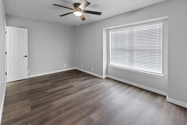 705 W Crawford Street 709, Denison, TX 75020