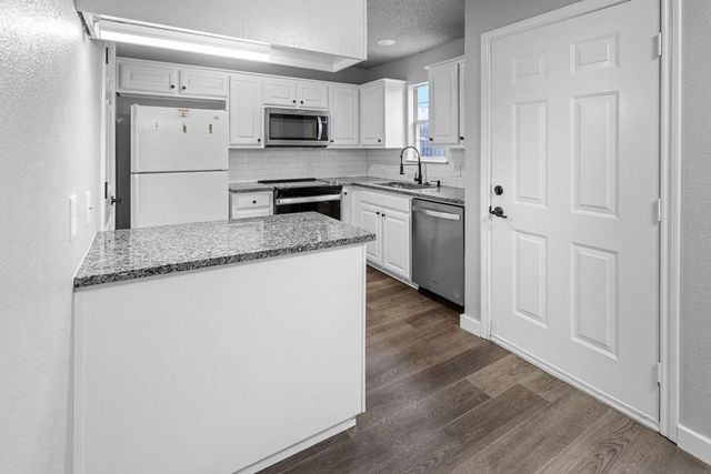 705 W Crawford Street 709, Denison, TX 75020