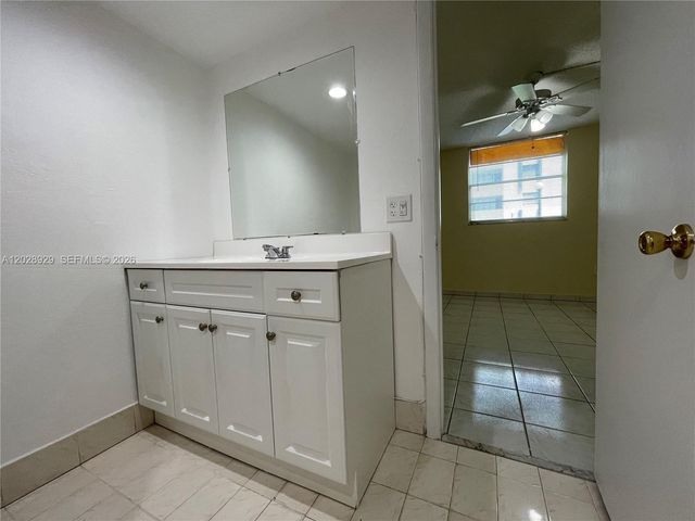 10090 NW 80th Ct 1123, Hialeah Gardens, FL 33016
