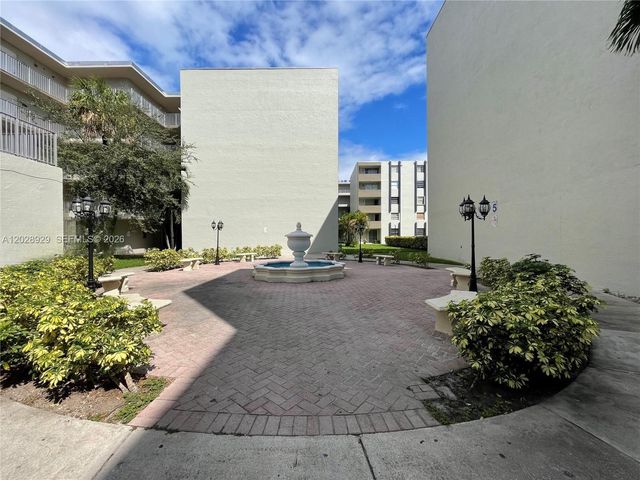 10090 NW 80th Ct 1123, Hialeah Gardens, FL 33016
