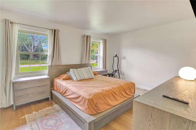 208 N Village Drive, Centerville, OH 45459