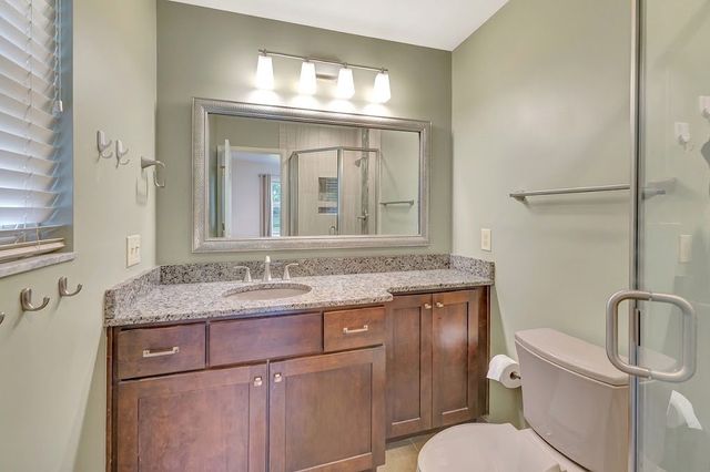 208 N Village Drive, Centerville, OH 45459