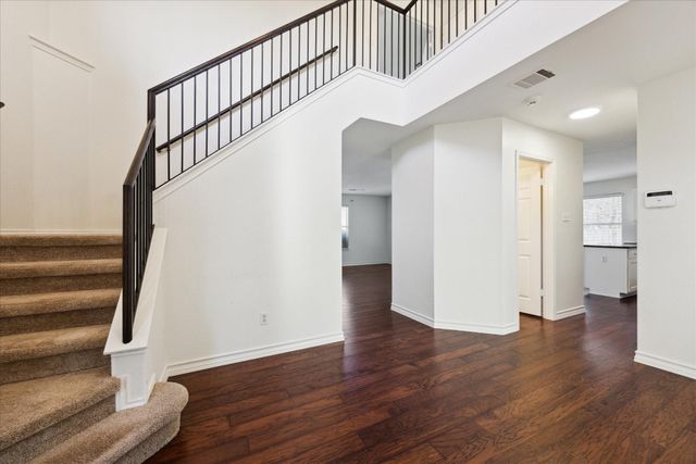 15721 Ecorio DR, Austin, TX 78728