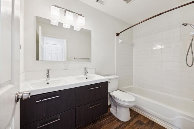 15721 Ecorio DR, Austin, TX 78728