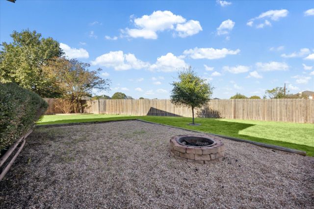 15721 Ecorio DR, Austin, TX 78728