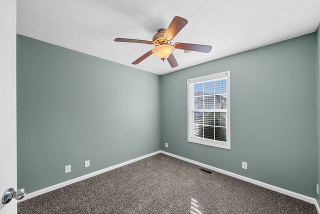 1020 Cindy Jo Ct, Clarksville, TN 37040