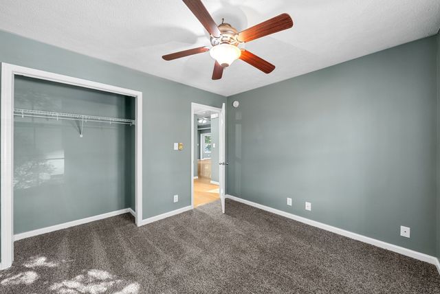 1020 Cindy Jo Ct, Clarksville, TN 37040