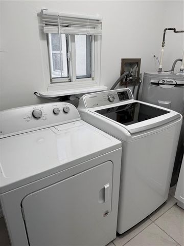 2911 PAFKO DRIVE, Sarasota, FL 34232