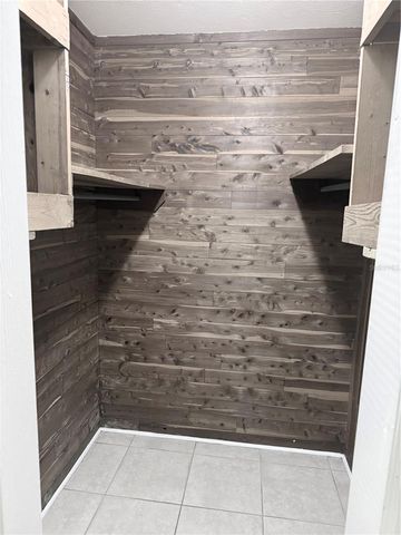 2911 PAFKO DRIVE, Sarasota, FL 34232