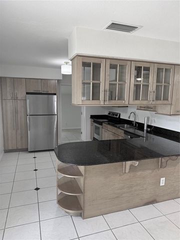 2911 PAFKO DRIVE, Sarasota, FL 34232