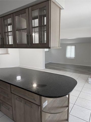 2911 PAFKO DRIVE, Sarasota, FL 34232