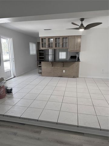 2911 PAFKO DRIVE, Sarasota, FL 34232