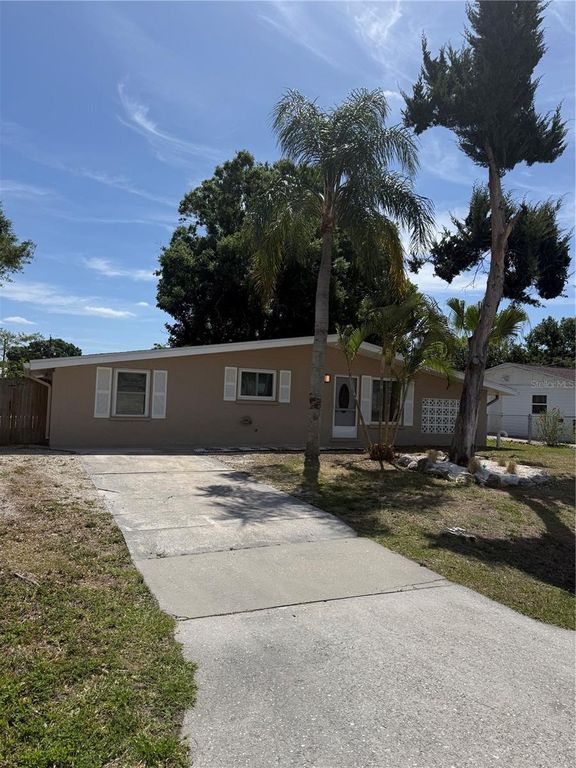2911 PAFKO DRIVE, Sarasota, FL 34232