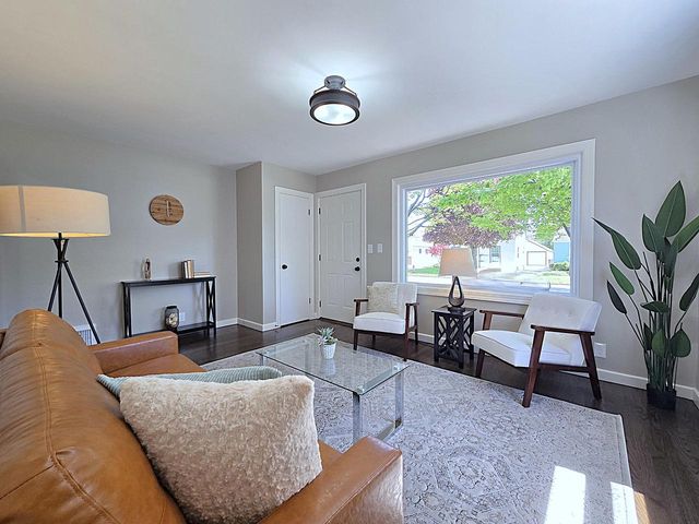 1203 110th STREET, West Allis, WI 53214