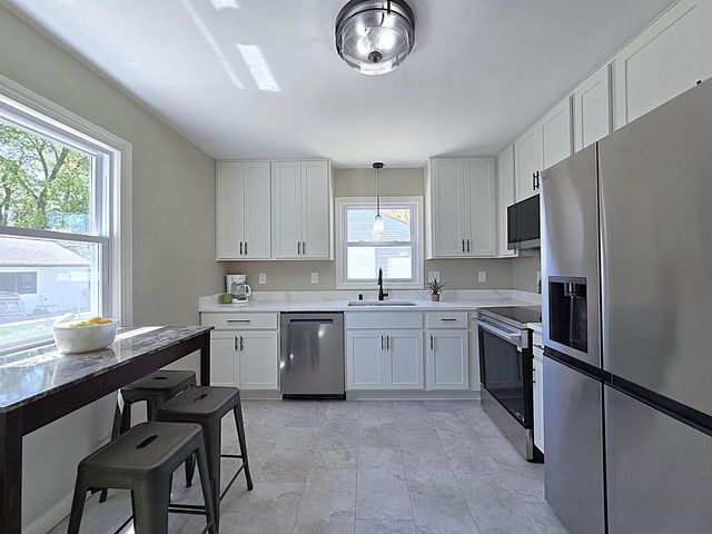 1203 110th STREET, West Allis, WI 53214