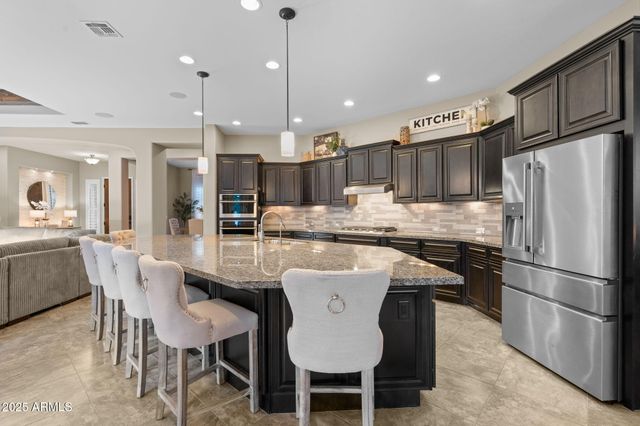 3781 E CHESTNUT Lane, Gilbert, AZ 85298