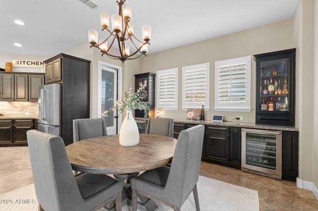 3781 E CHESTNUT Lane, Gilbert, AZ 85298