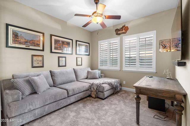 3781 E CHESTNUT Lane, Gilbert, AZ 85298