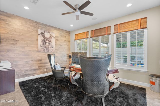 3781 E CHESTNUT Lane, Gilbert, AZ 85298