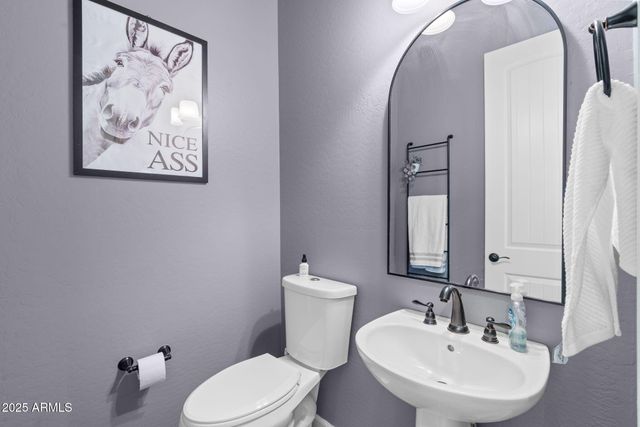 3781 E CHESTNUT Lane, Gilbert, AZ 85298