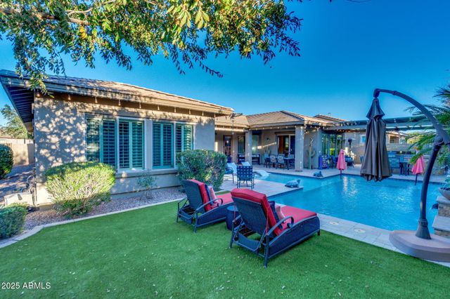 3781 E CHESTNUT Lane, Gilbert, AZ 85298