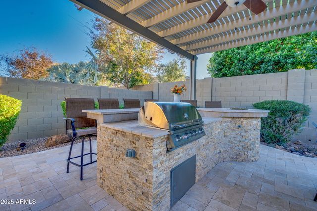 3781 E CHESTNUT Lane, Gilbert, AZ 85298