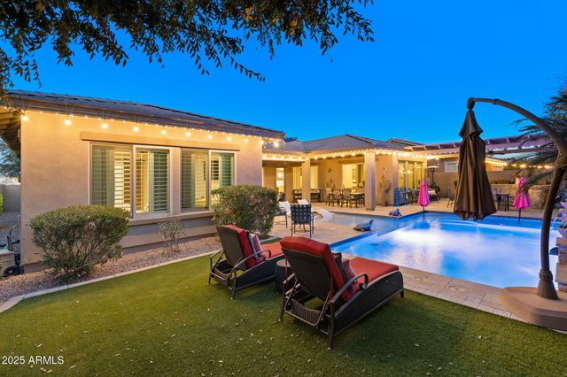 3781 E CHESTNUT Lane, Gilbert, AZ 85298