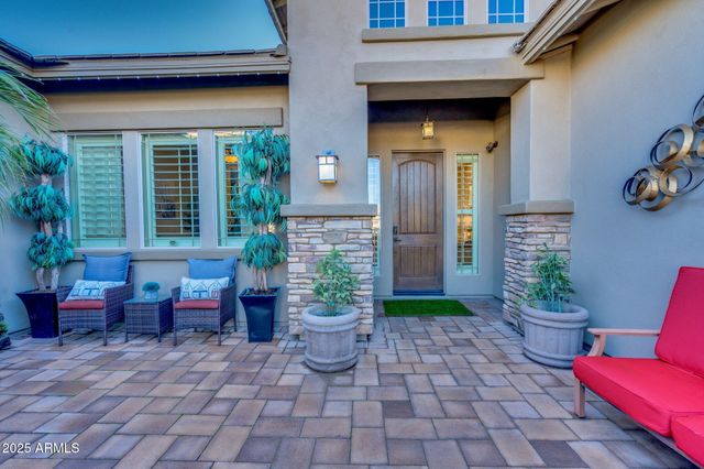 3781 E CHESTNUT Lane, Gilbert, AZ 85298