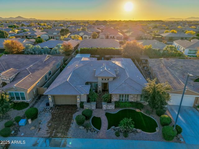 3781 E CHESTNUT Lane, Gilbert, AZ 85298