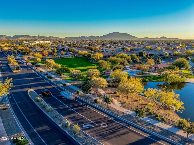 3781 E CHESTNUT Lane, Gilbert, AZ 85298