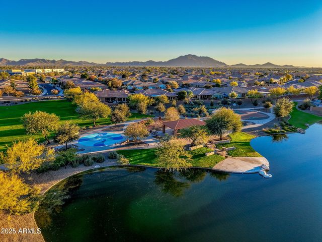 3781 E CHESTNUT Lane, Gilbert, AZ 85298