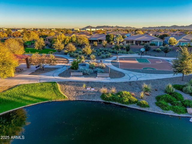 3781 E CHESTNUT Lane, Gilbert, AZ 85298