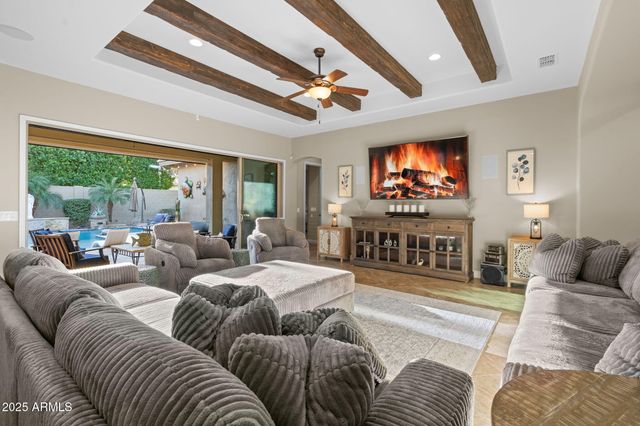 3781 E CHESTNUT Lane, Gilbert, AZ 85298