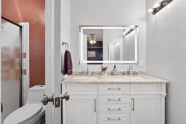 10 Tananger Ct, Sacramento, CA 95833