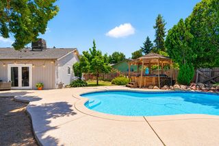 10 Tananger Ct, Sacramento, CA 95833
