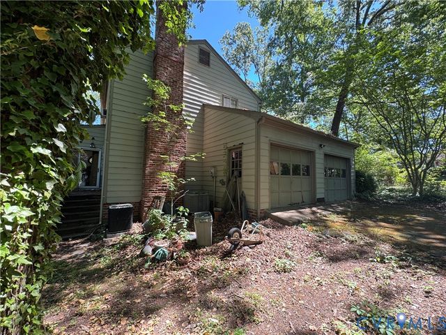 7600 Millcreek Dr, Chesterfield, VA 23235