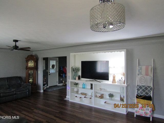 315 Harvest Drive, Metamora, OH 43540