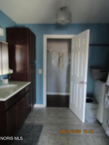 315 Harvest Drive, Metamora, OH 43540