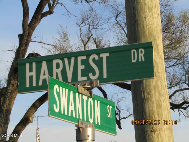 315 Harvest Drive, Metamora, OH 43540