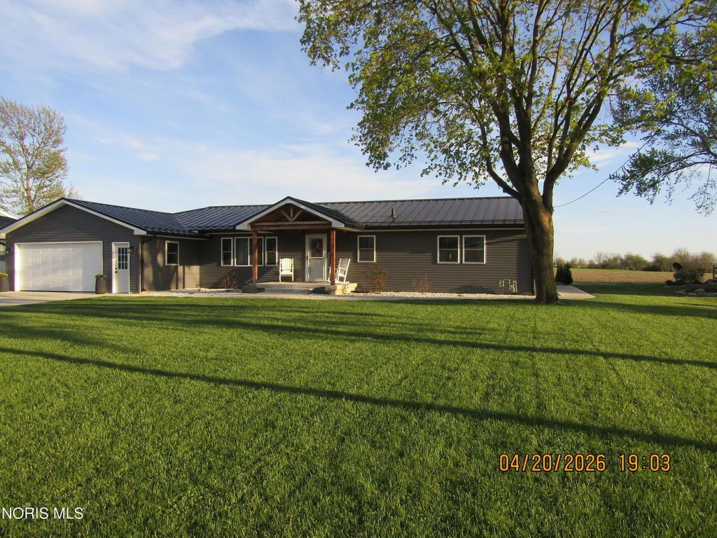 315 Harvest Drive, Metamora, OH 43540