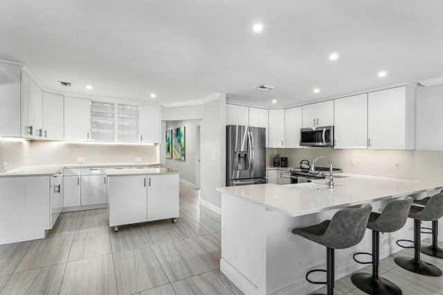 921 Cypress Drive, Delray Beach, FL 33483