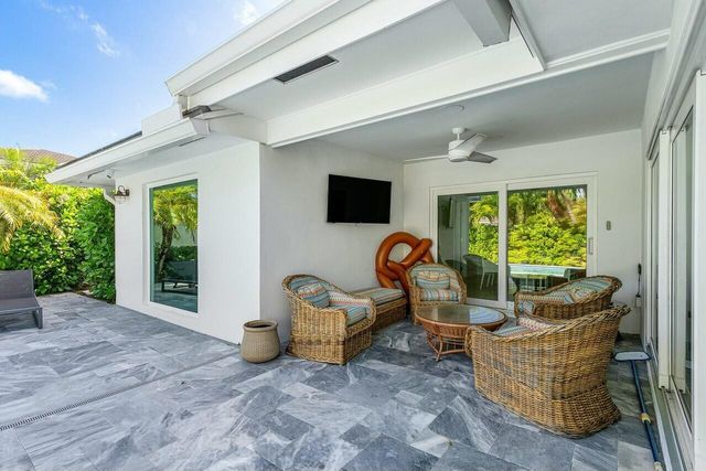 921 Cypress Drive, Delray Beach, FL 33483