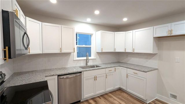 3403 E 62nd Street, Kansas City, MO 64130