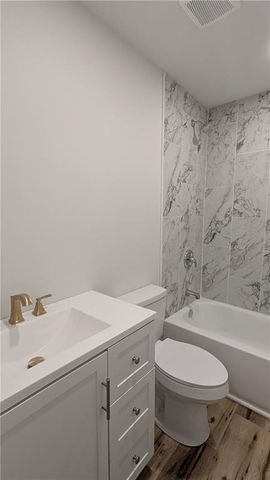 3403 E 62nd Street, Kansas City, MO 64130