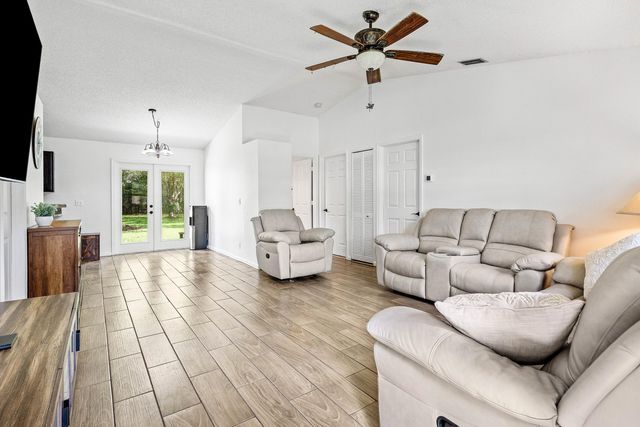 17517 60th Lane N, Loxahatchee, FL 33470