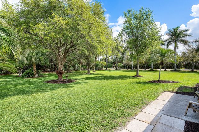 17517 60th Lane N, Loxahatchee, FL 33470