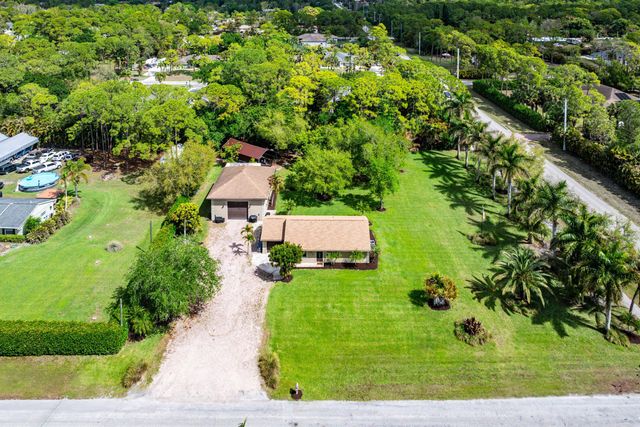 17517 60th Lane N, Loxahatchee, FL 33470